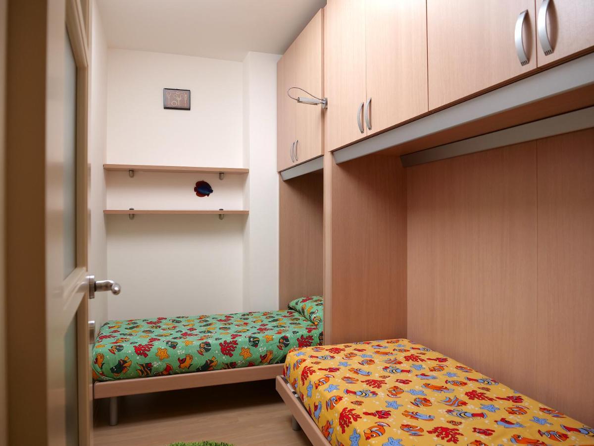 Da Silvia Attico Nel Cuore Di Grado Con Posto Auto 외부 사진